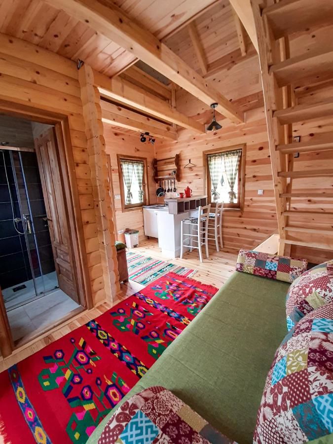 Шале Sunny Hill Cabins Kolašin Колашин-31
